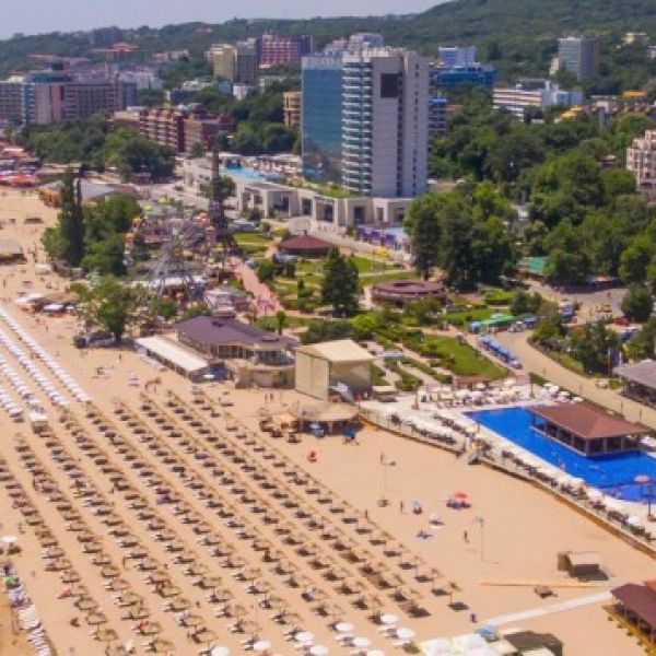 ЗОЛОТІ ПІСКИ