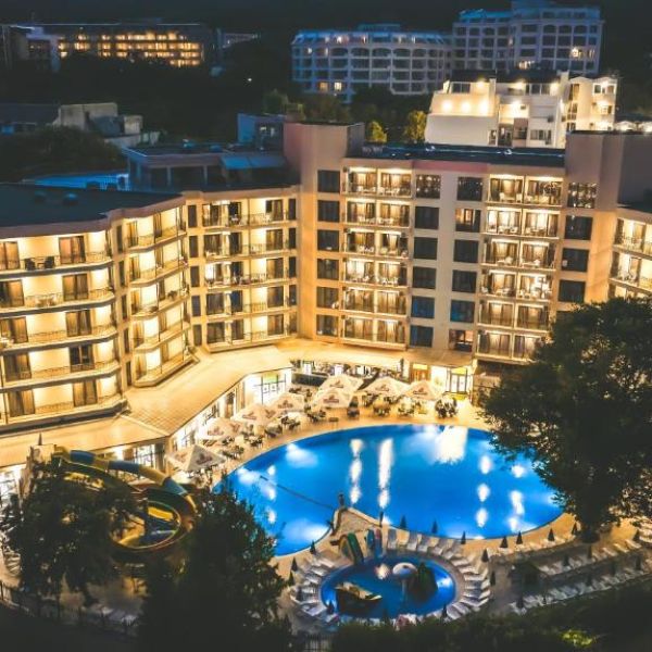 PRESTIGE HOTEL & AQUAPARK 4*